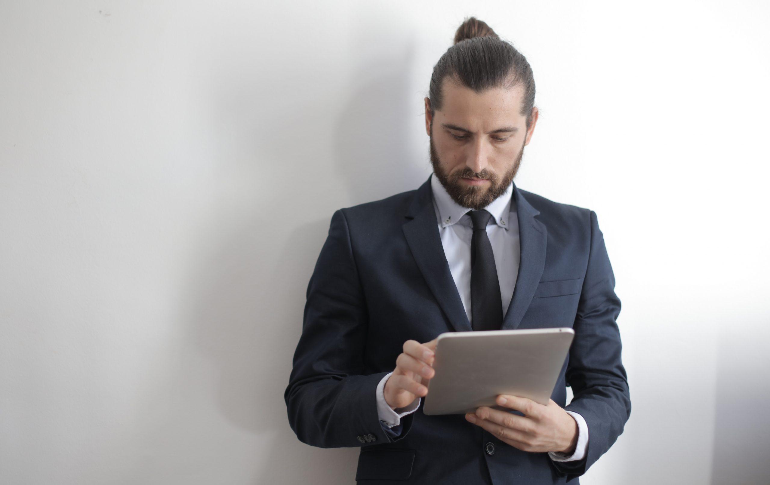 SUCCESSFUL IN BUSINESS BUT LOST IN LIFE?