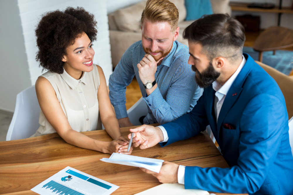 Effective Communication Strategies for Busy Business Men in Relationships