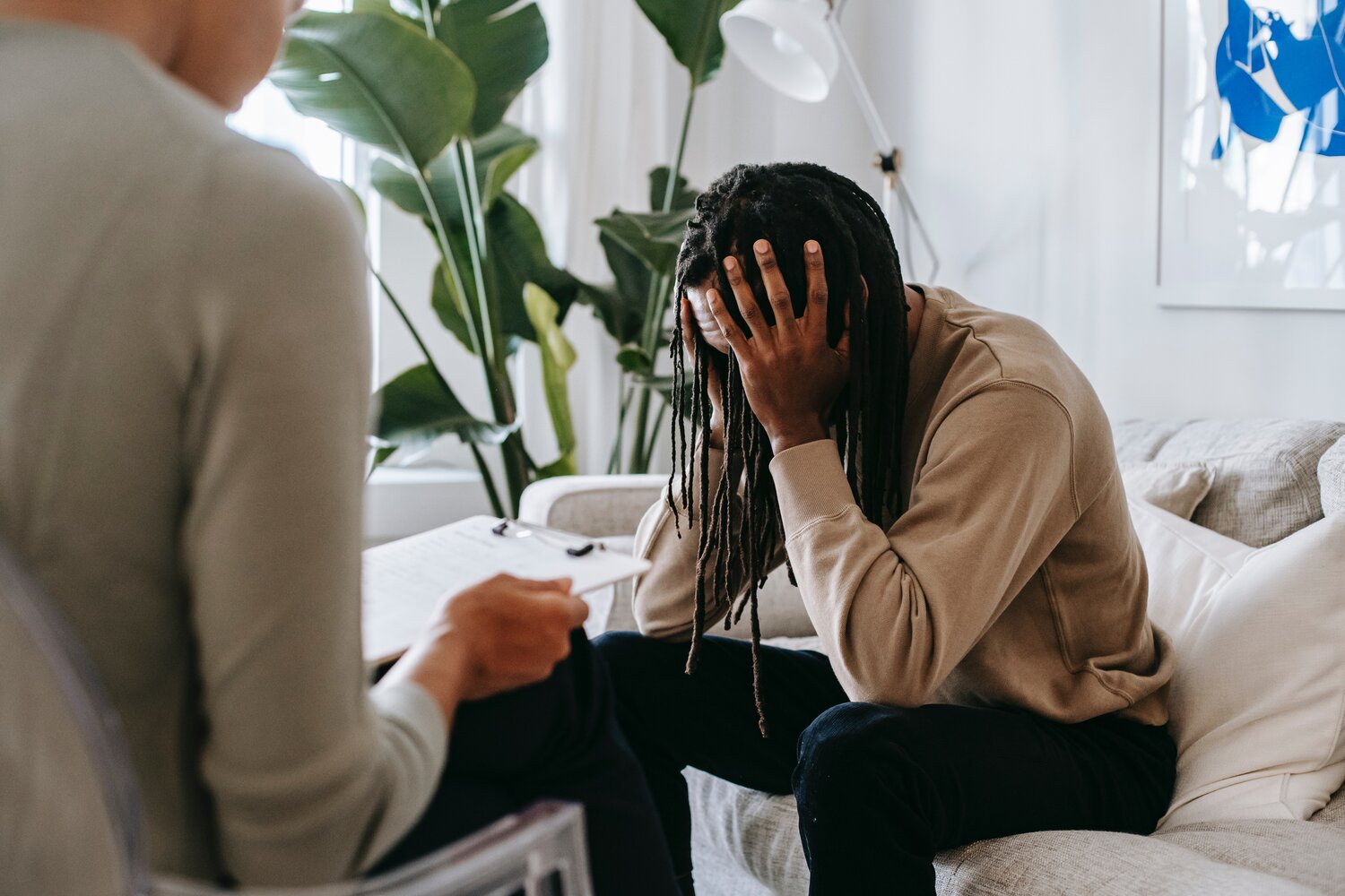 The Impact of Childhood Trauma on Adult Relationships