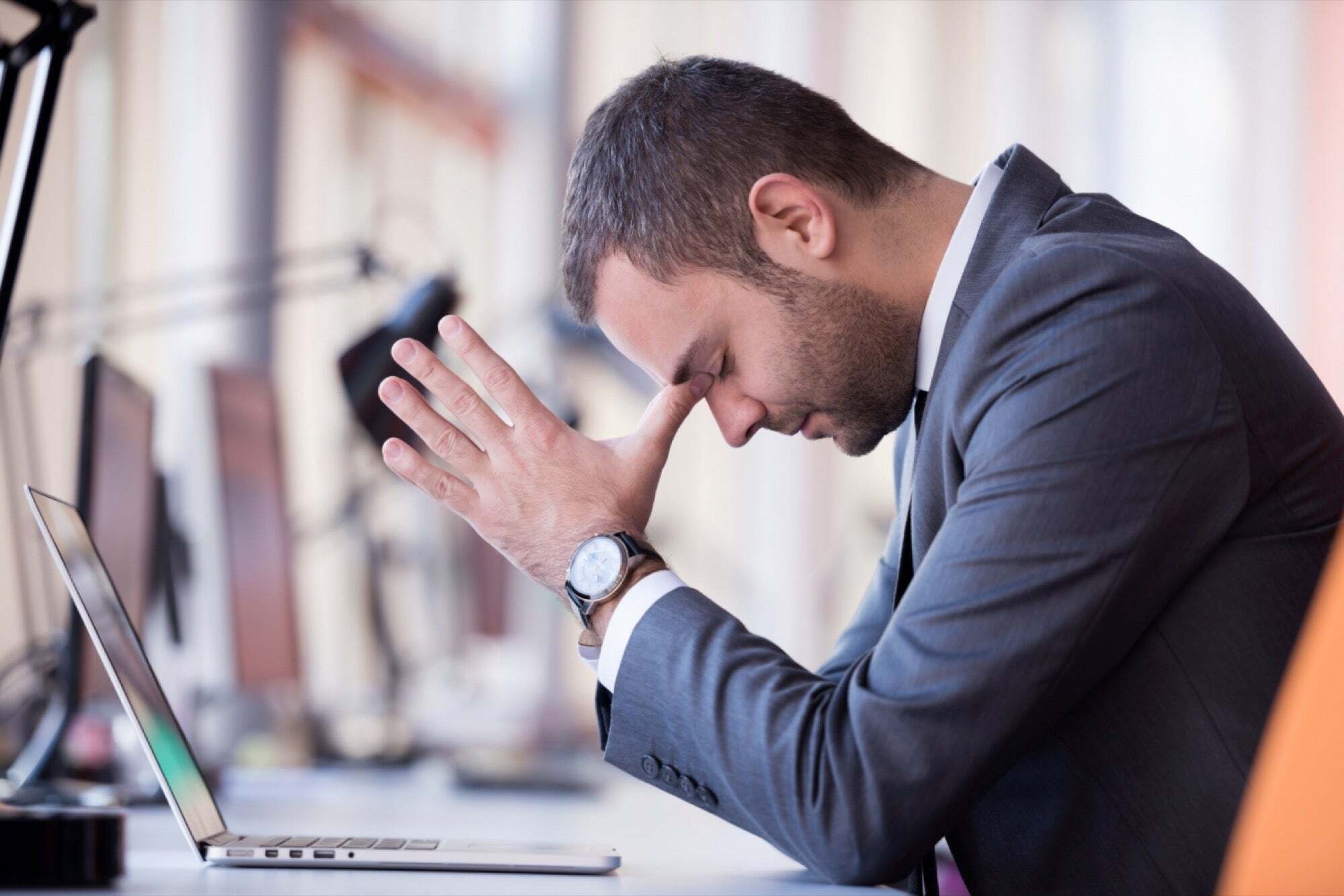 Mastering Delegation: A Business Husband’s Guide to Stress Reduction